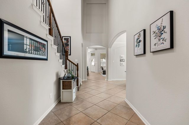 35 Nagshead Place, Spring, TX 77389