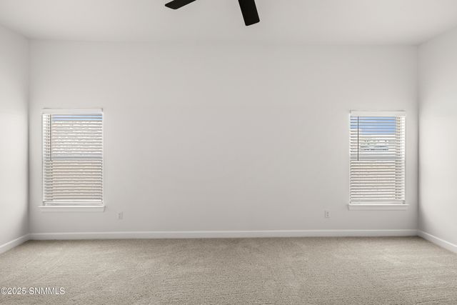 3907 Heartland Lp, Las Cruces, NM 88012