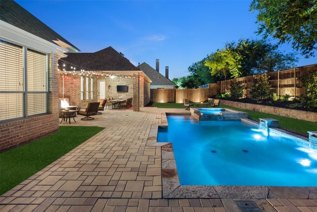 1041 White Crest Lane, Prosper, TX 75078