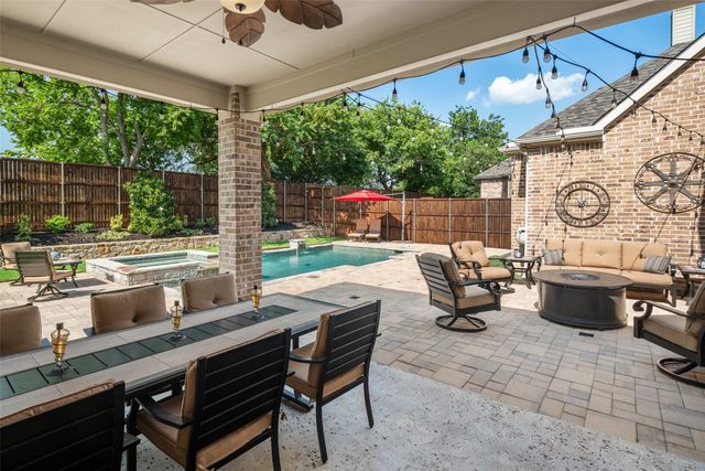 1041 White Crest Lane, Prosper, TX 75078