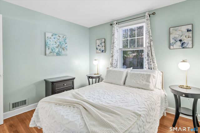 40 Highview Avenue, West Haven, CT 06516