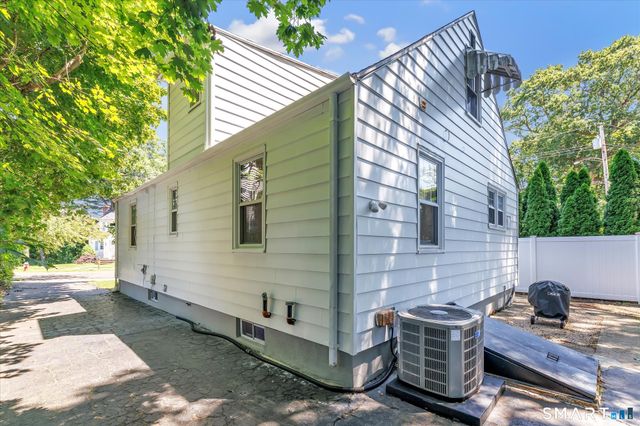 40 Highview Avenue, West Haven, CT 06516