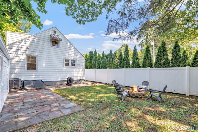 40 Highview Avenue, West Haven, CT 06516