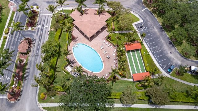 7715 Yardley Drive 106, Tamarac, FL 33321