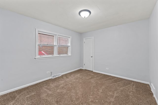 14231 S State Street, Riverdale, IL 60827