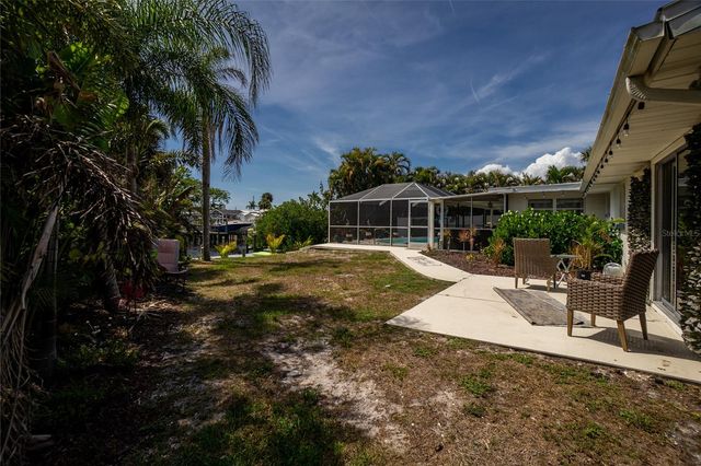 625 SANDPIPER LANE, Nokomis, FL 34275