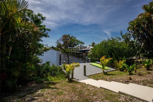 625 SANDPIPER LANE, Nokomis, FL 34275