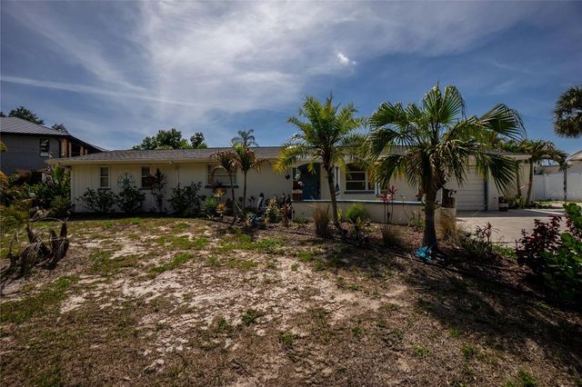 625 SANDPIPER LANE, Nokomis, FL 34275