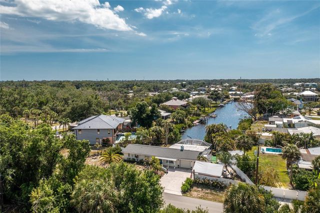 625 SANDPIPER LANE, Nokomis, FL 34275