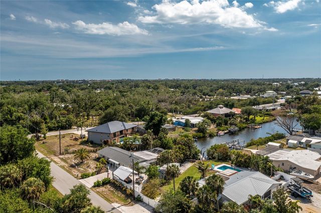 625 SANDPIPER LANE, Nokomis, FL 34275