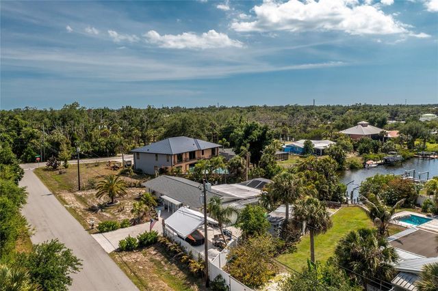 625 SANDPIPER LANE, Nokomis, FL 34275