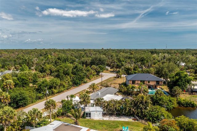 625 SANDPIPER LANE, Nokomis, FL 34275