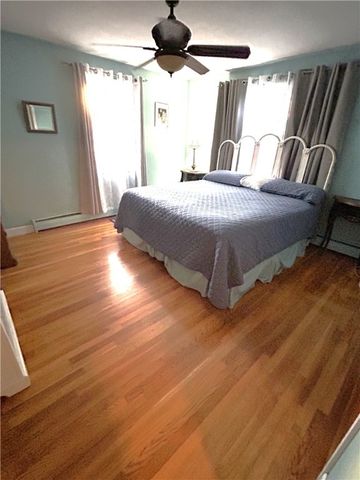 20 Dickinson Avenue, North Providence, RI 02904