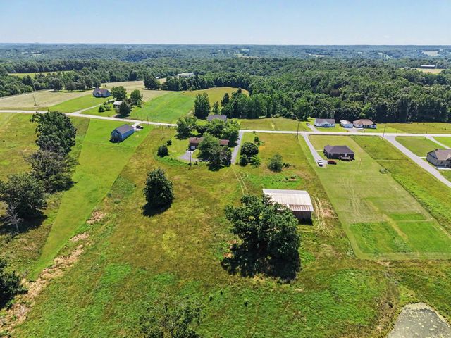 5245 Galen Rd, Lafayette, TN 37083
