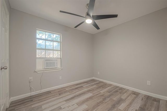 2415 Lidstone Street C, Houston, TX 77023