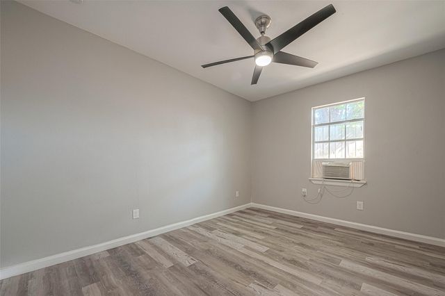 2415 Lidstone Street C, Houston, TX 77023