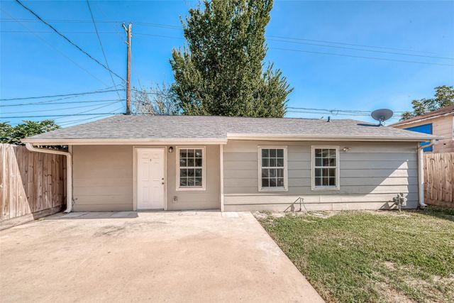 2415 Lidstone Street C, Houston, TX 77023