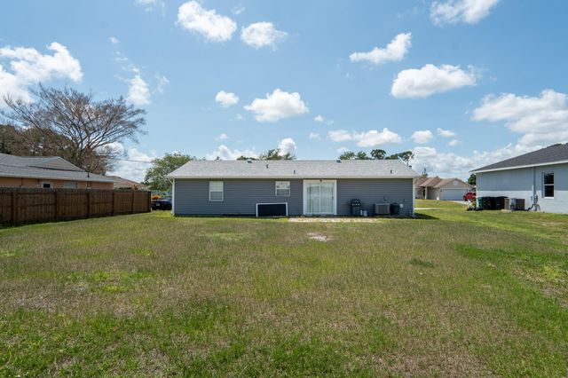 825 SW Canary Terrace, Port St. Lucie, Port St Lucie, FL 34953