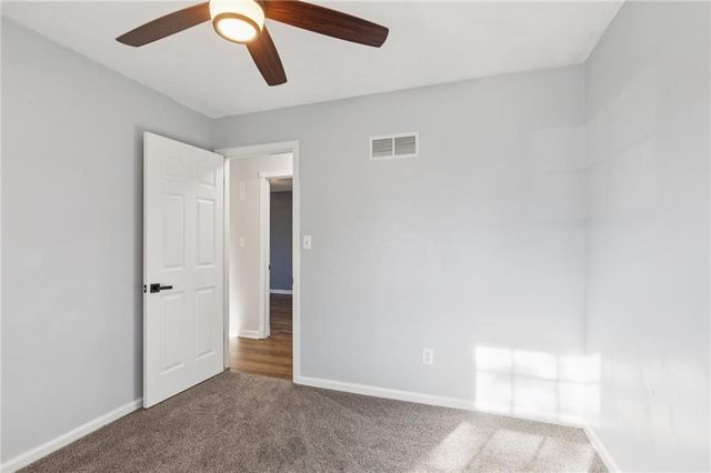 506 S Adams Street, Raymore, MO 64083