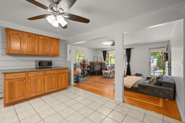 9 Brady Avenue, Derry, NH 03038