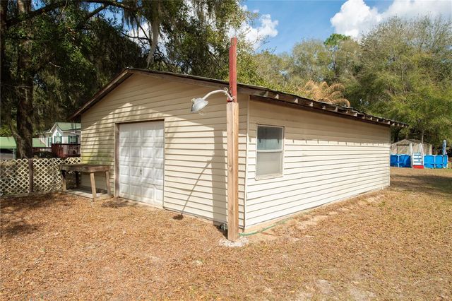 13305 NE 30TH COURT, Anthony, FL 32617