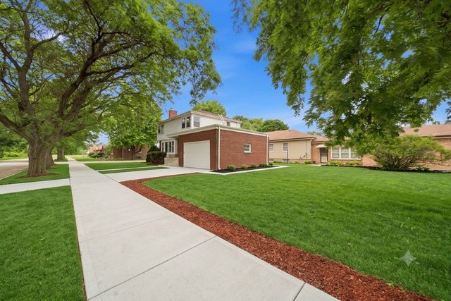 11659 S Maplewood Avenue, Chicago, IL 60655