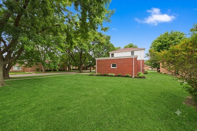11659 S Maplewood Avenue, Chicago, IL 60655