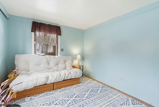 543 Lakeside Ave, Hopatcong Boro, NJ 07821