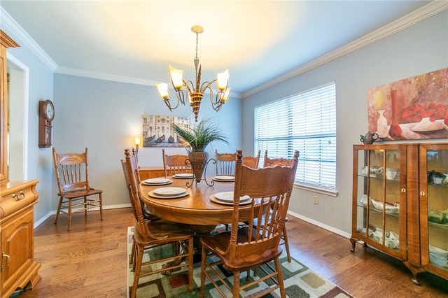 1501 Twin Lakes Drive, Rogers, AR 72756