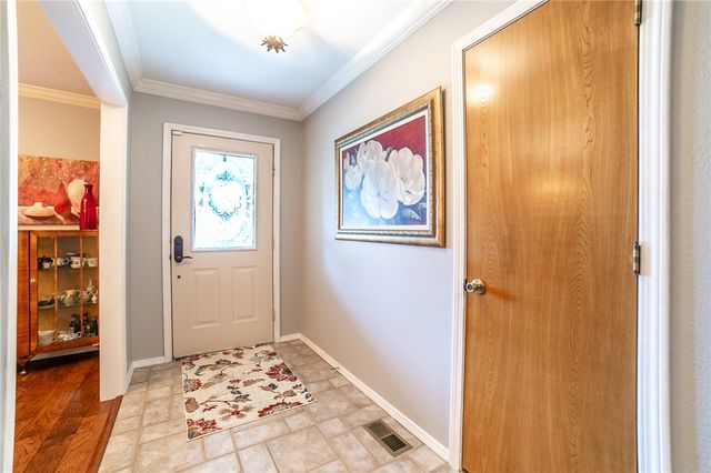 1501 Twin Lakes Drive, Rogers, AR 72756