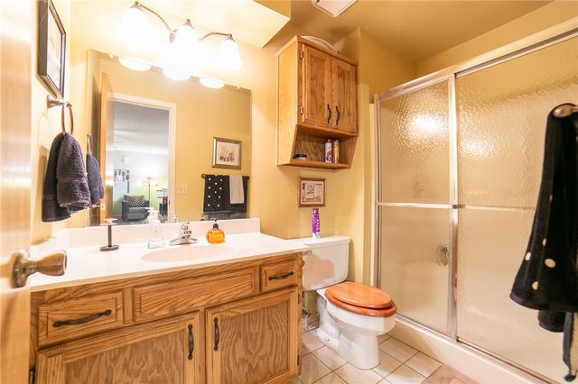 1501 Twin Lakes Drive, Rogers, AR 72756