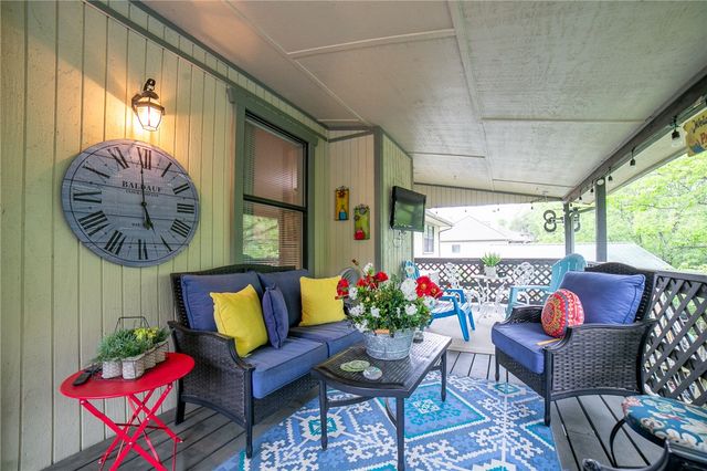 1501 Twin Lakes Drive, Rogers, AR 72756