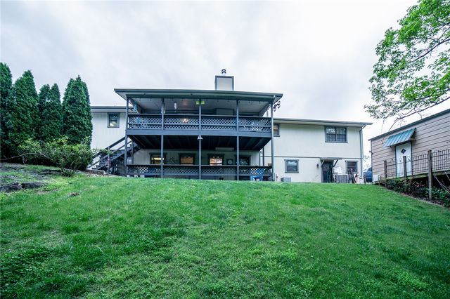 1501 Twin Lakes Drive, Rogers, AR 72756