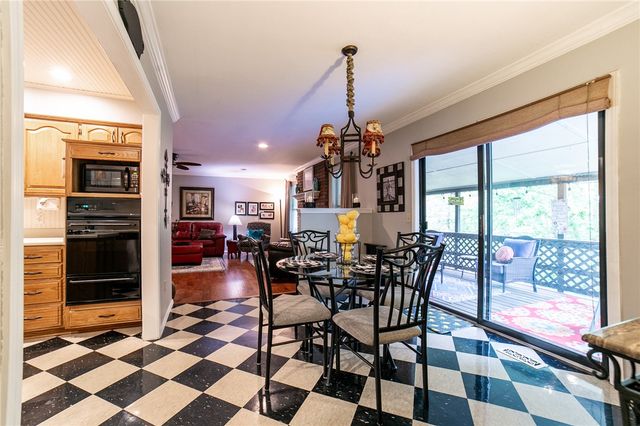 1501 Twin Lakes Drive, Rogers, AR 72756