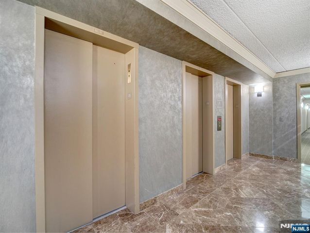 250 Gorge Road 28D, Cliffside Park, NJ 07010