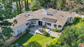 12004 Briarvale Lane, Studio City (los Angeles), CA 91604