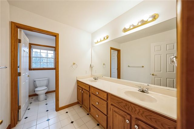 20 Chelsea Drive, Horseheads, NY 14845