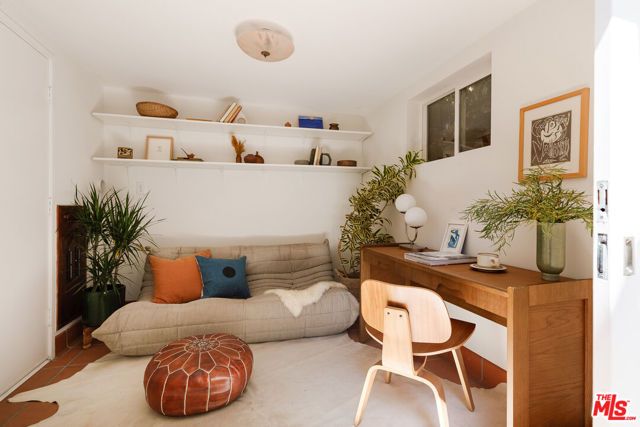 1600 Queens Road, Los Angeles, CA 90069
