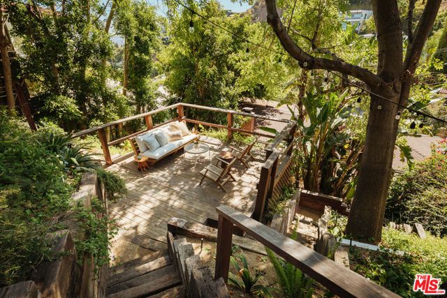 1600 Queens Road, Los Angeles, CA 90069