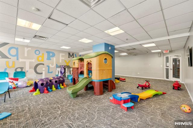 100 Old Palisade Road 914, Fort Lee, NJ 07024