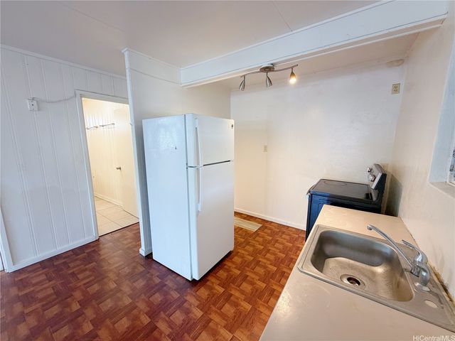 2223 Kalihi Street, Honolulu, HI 96819