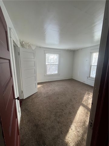 824 Franklin Avenue, New Castle, PA 16101
