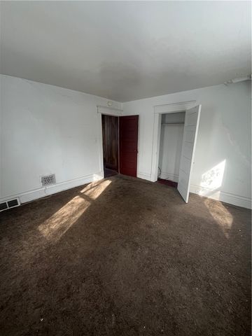 824 Franklin Avenue, New Castle, PA 16101