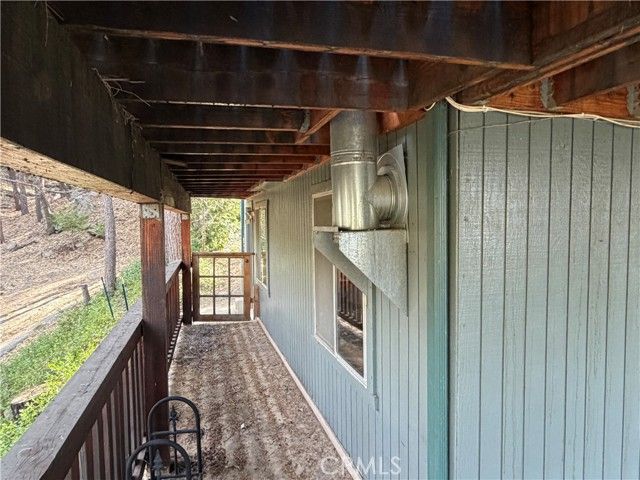 6307 Cedar Court, Angelus Oaks, CA 92305