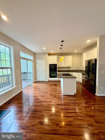 15519 EXMORE CT, Woodbridge, VA 22191