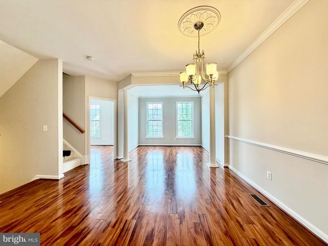 15519 EXMORE CT, Woodbridge, VA 22191