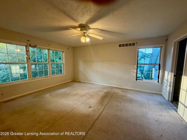2578 Horstmeyer Road, Lansing, MI 48911