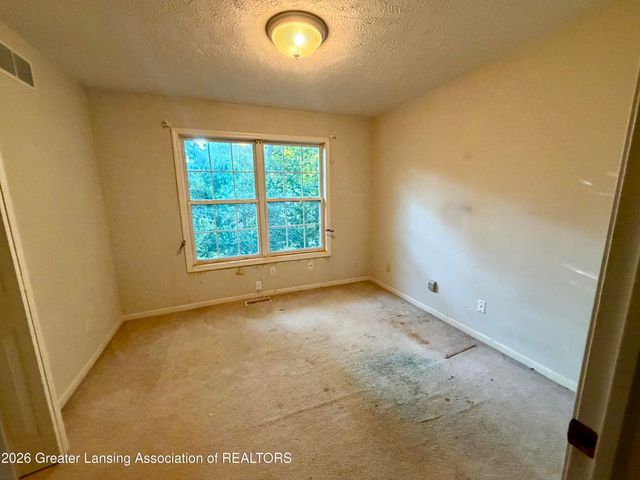 2578 Horstmeyer Road, Lansing, MI 48911
