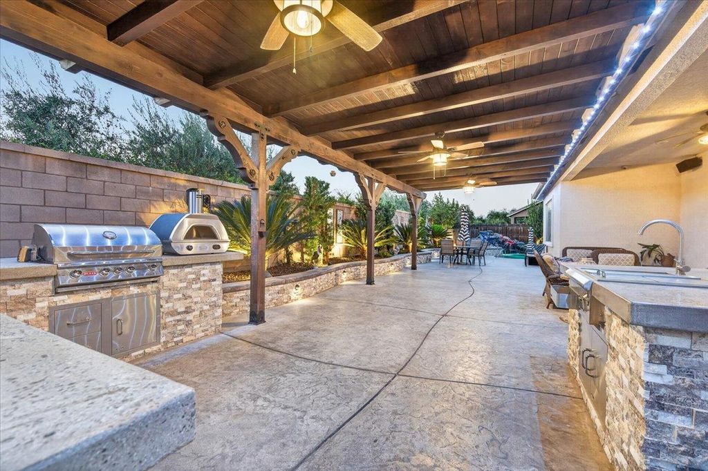 Image 49 of property listing at 330 Sentinel Drive S, Madera, CA 93636