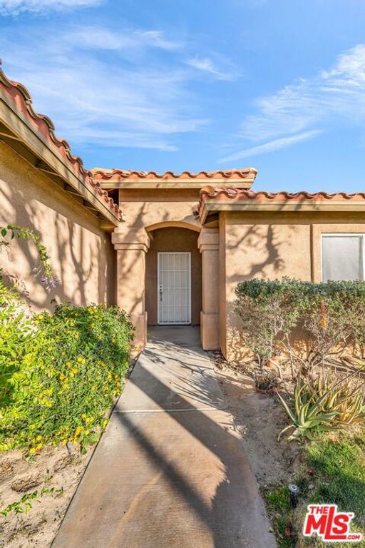 Image 6 of property listing at 30940 Robert Road, Thousand Palms, CA 92276